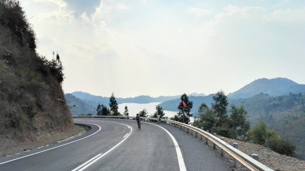 Cycling down to Lake Kivu